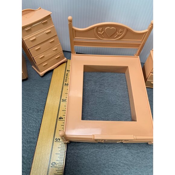 Vintage Mini Dollhouse Furniture Set Bedroom & Kitchen Brown - Picture 13 of 14